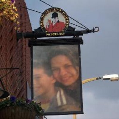 Profile Picture of Minerva Polanco (@MineePolanco) on Twitter