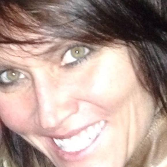 Profile Picture of Stacy Gresham (@sgresham) on Poshmark