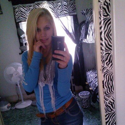 Profile Picture of Brittany Lynn Crites (@Bubbles17_Lynn) on Twitter