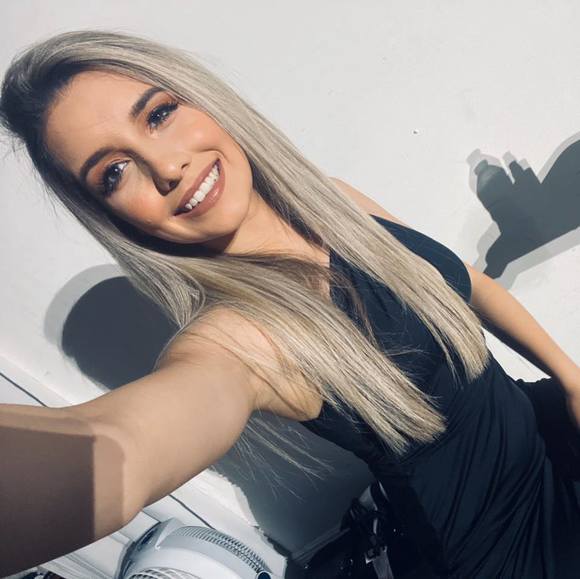 Profile Picture of Gabii Camiciottoli (@gabi_calleciega) on Poshmark