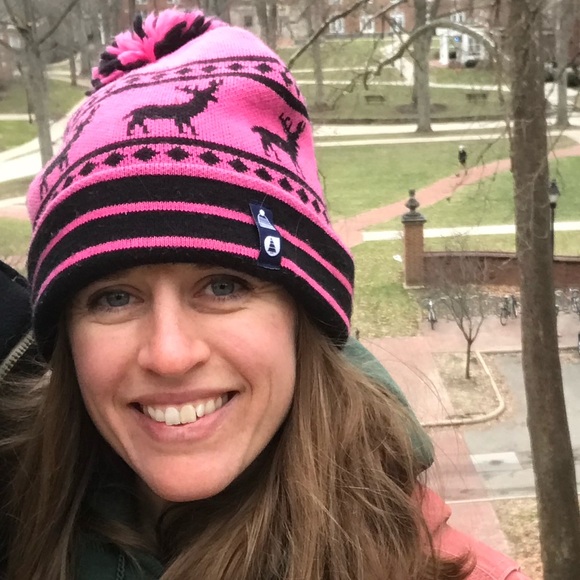 Profile Picture of Alison Mclaughlin (@am231304) on Poshmark