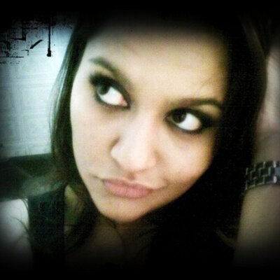 Profile Picture of Roberta Carvalho (@Roziiita) on Twitter