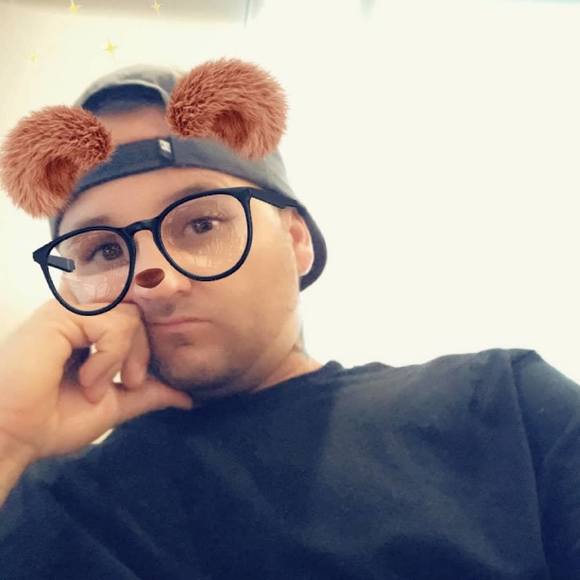 Profile Picture of Chase Bauer (@chasebauer31) on Poshmark