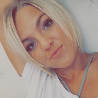 Profile Picture of Shelby Howard (@Seashel95Howard) on Twitter