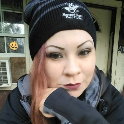 Profile Picture of Christian Bowles (@MissYoungLove36) on Twitter