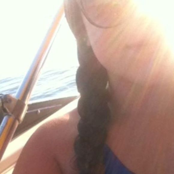 Profile Picture of Alexandra Caamano (@alexandrac99) on Poshmark