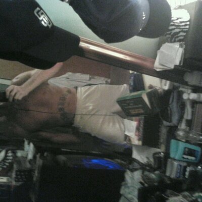 Profile Picture of Chris Cottrell (@tiggerdick4u) on Twitter