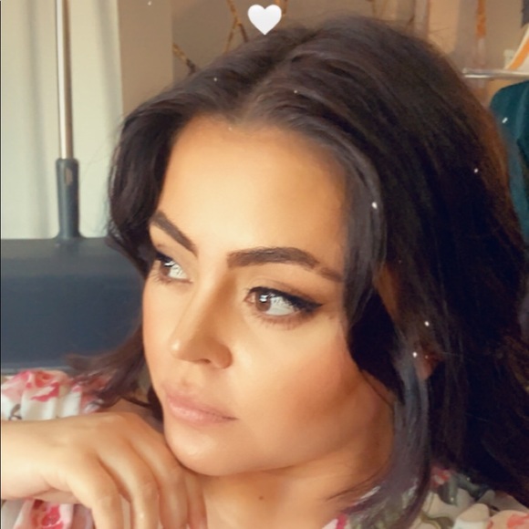 Profile Picture of Erin Stubbs (@closetstitch) on Poshmark