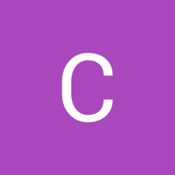Profile Picture of Christine Bard (@christineb8710) on Poshmark