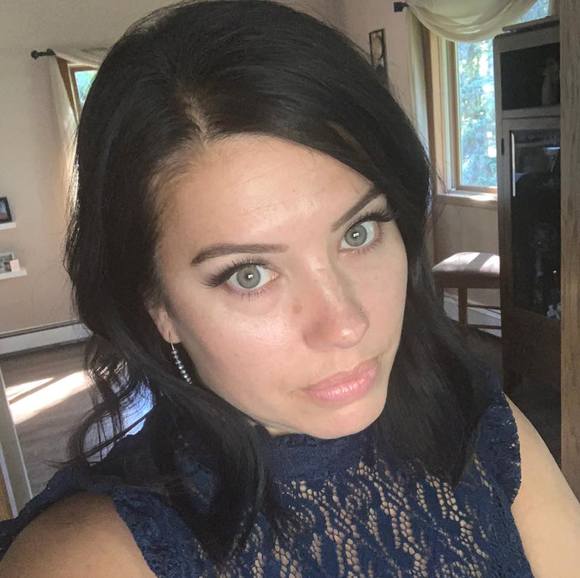 Profile Picture of Melissa Ferrucci (@mis110581) on Poshmark