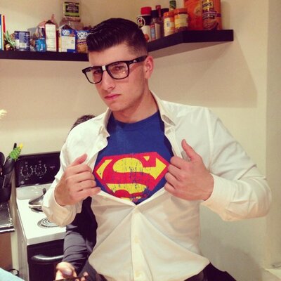 Profile Picture of Joe Calabrese (@J0ECAL) on Twitter
