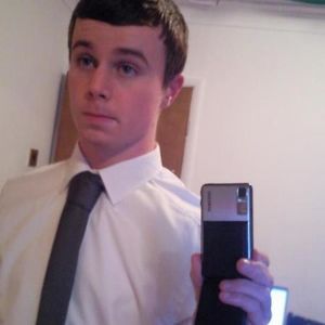 Profile Picture of Robert Vallance (@robbstarr) on Myspace