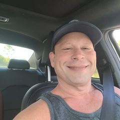 scottschlein - Tiktok Profile Picture of scottschlein (@scottschlein) on Tiktok