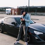 Profile Picture of Tyler Yontz (@tycustomsneakers) on Instagram