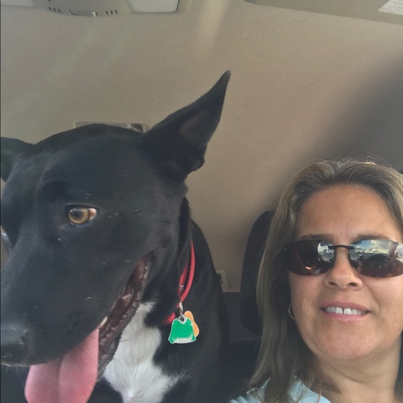 Profile Picture of Cecilia Leston (@outsnorkeling) on Poshmark