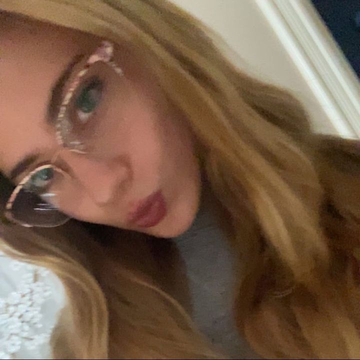 Profile Picture of clara D (@crdipersio) on Tiktok