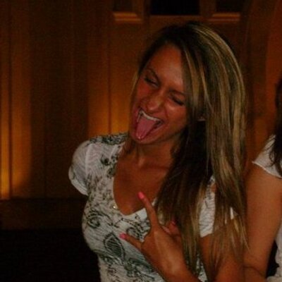 Profile Picture of Martyna Paszczyk (@MartynaPaszczyk) on Twitter