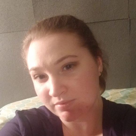 Profile Picture of Sharron Jensen (@sharronjensen) on Poshmark