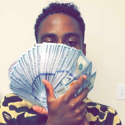 Profile Picture of EverythingLilChris (@LilDaryl_) on Twitter