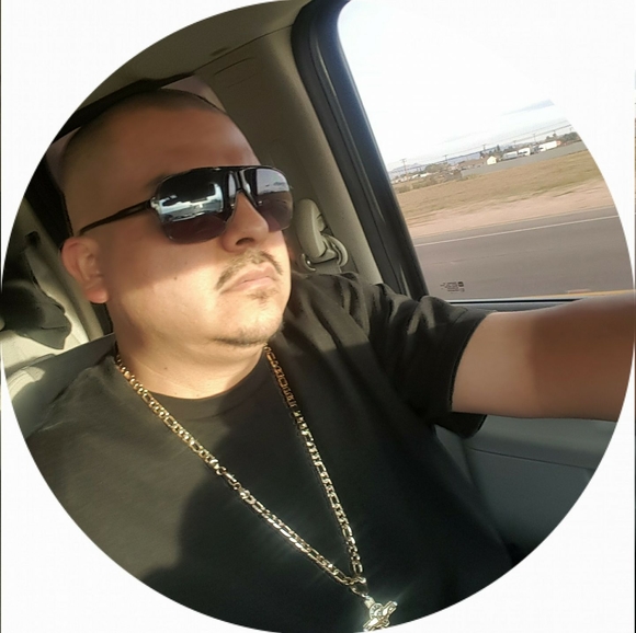 Profile Picture of Victor Alatorre huerta (@kamello213) on Poshmark