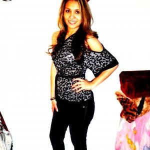 Profile Picture of Lilia Cabada (@liliacabada) on Myspace