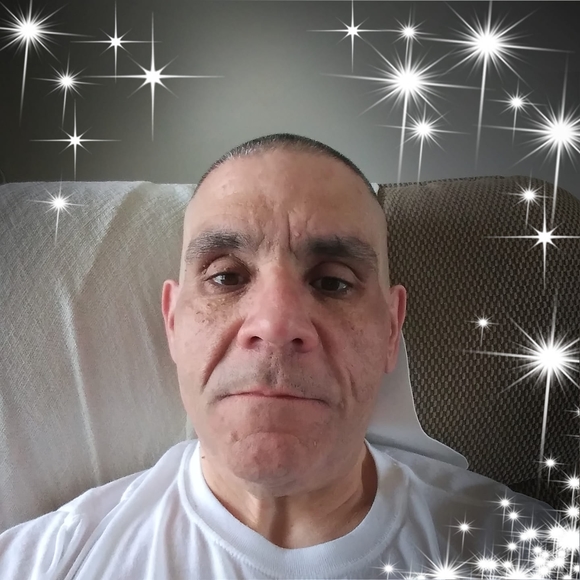 Profile Picture of Harry Zimbler (@effrus) on Poshmark