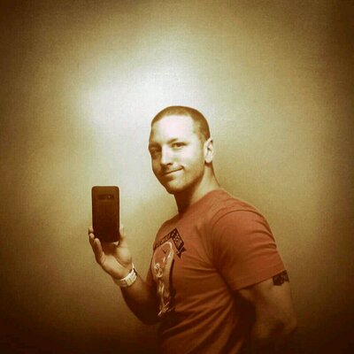 Profile Picture of Randall Cates (@HaZe_GFx) on Twitter
