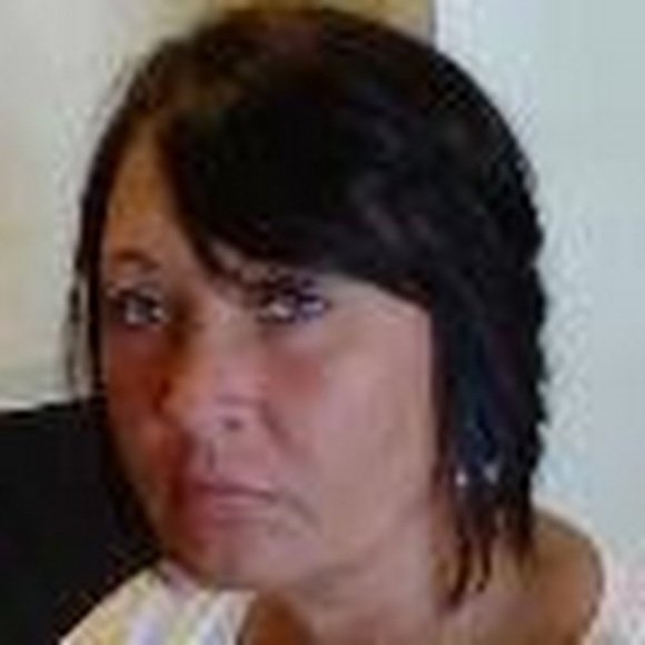 Profile Picture of Donna Moore (@donnamoore0117) on Poshmark