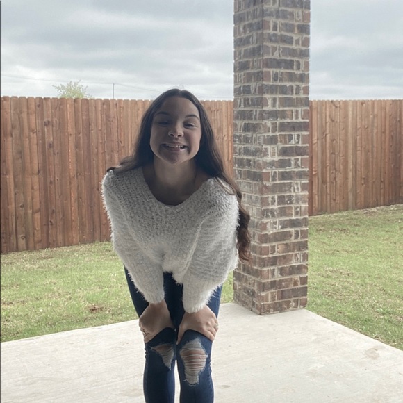 Profile Picture of Joanna Springer (@joannaswhole) on Poshmark