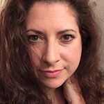 Profile Picture of LisaR (@lisa_rayman) on Instagram