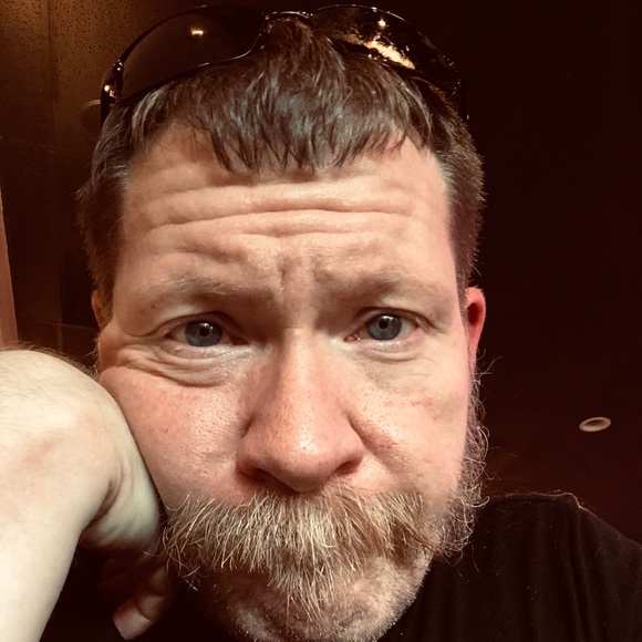 Profile Picture of Paul Smalley (@dismalorb) on Poshmark