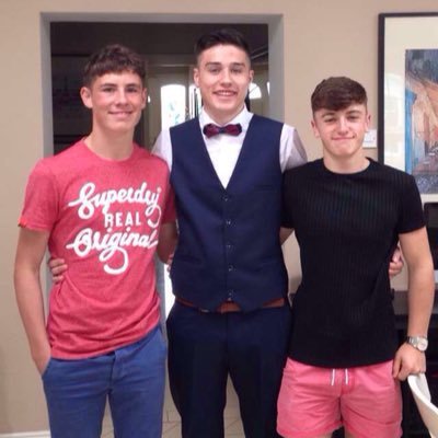 Profile Picture of Deuce (@scottdunphy13) on Twitter