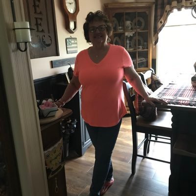 Profile Picture of Julia N. Kirchner (@JuliaNKirchne13) on Twitter