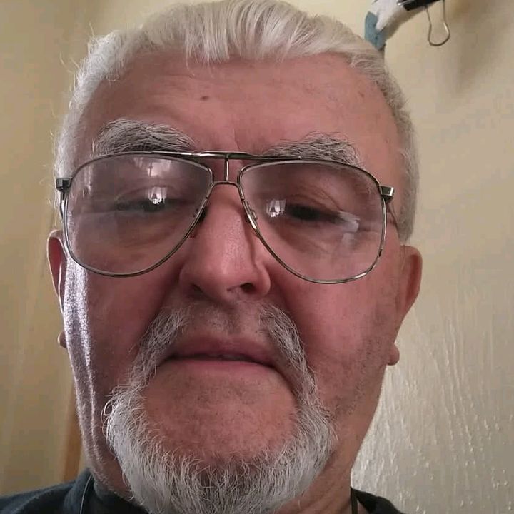 Profile Picture of James Delbert (@james.delbert) on Tiktok