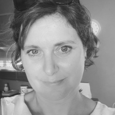 Profile Picture of Nanette Watson-Saes (@xPattyCake) on Twitter