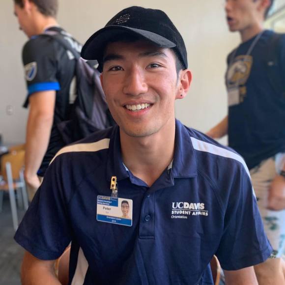 Profile Picture of Peter Lo (@p3terlo) on Poshmark