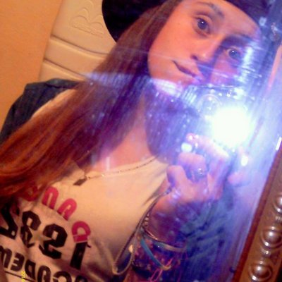 Profile Picture of Paula Melo (@123_paulamelo) on Twitter