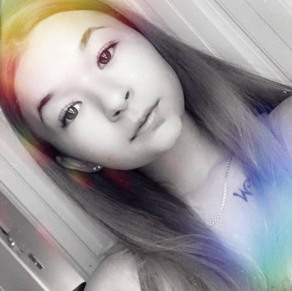 Profile Picture of Ashlyn Wilkinson (@ashlynbrooke0) on Poshmark