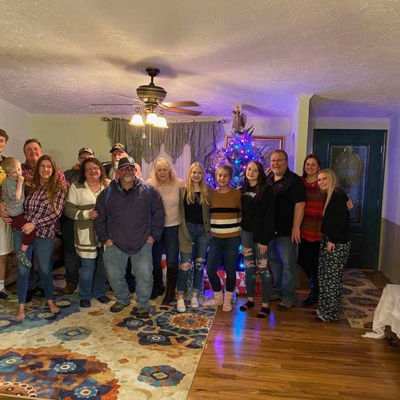 Profile Picture of Nancy Bell (@nancybell437) on Poshmark