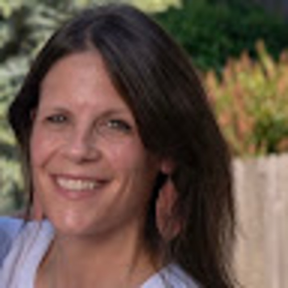 Quinn Jones - Poshmark Profile Picture of Quinn Jones (@qharper321) on Poshmark