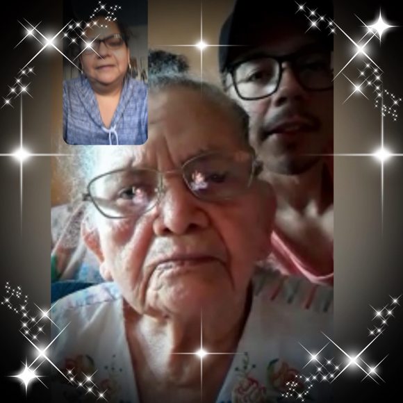 Profile Picture of Doris Vasquez (@dorisychaparro) on Poshmark