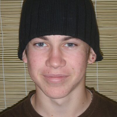 Profile Picture of Jesse Stern (@ozy94) on Twitter