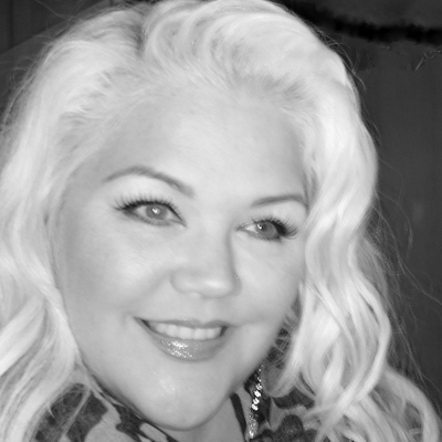 Profile Picture of Nikki Roberts (@Nikki__Roberts) on Twitter