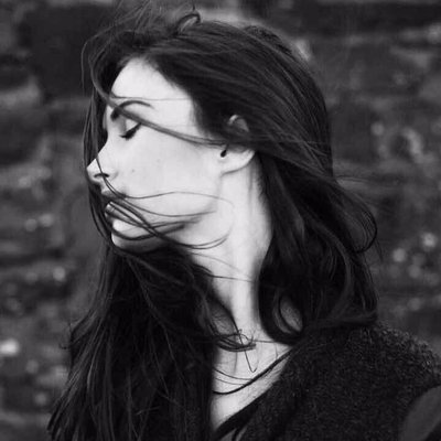 Profile Picture of Bella Chang (@BellaZhang18) on Twitter