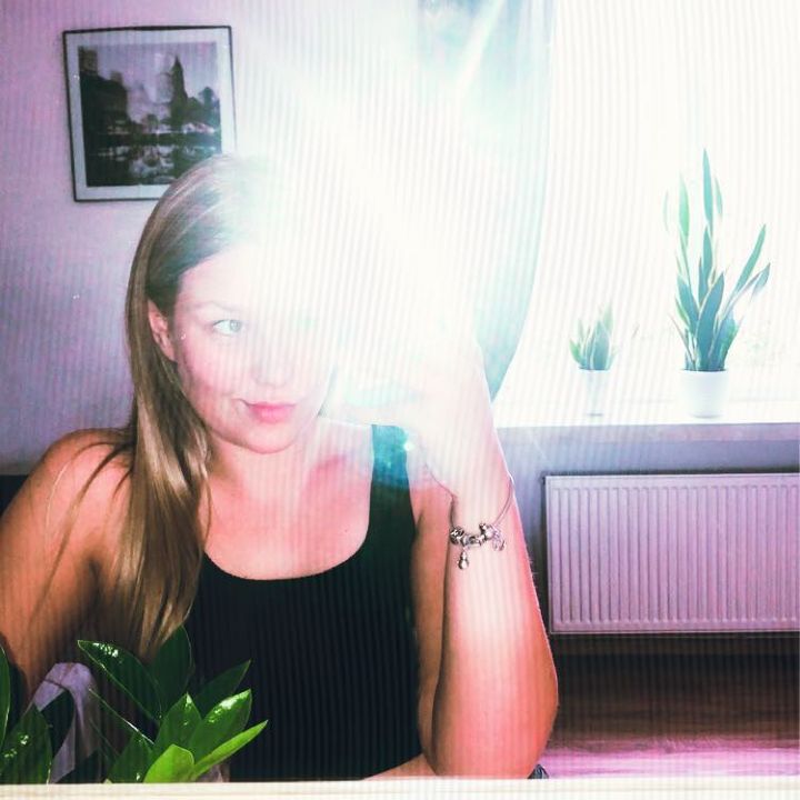 Profile Picture of gabriellaknap (@gabriellaknap) on Tiktok