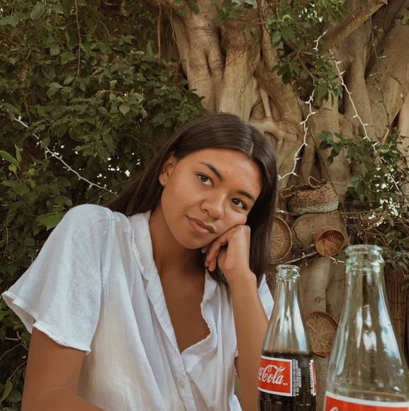 Profile Picture of Lauren Asuncion (@laurenasuncion) on Poshmark