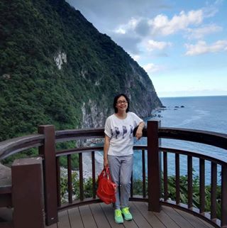 Profile Picture of Lan Lui (@lan.lui.16) on Facebook