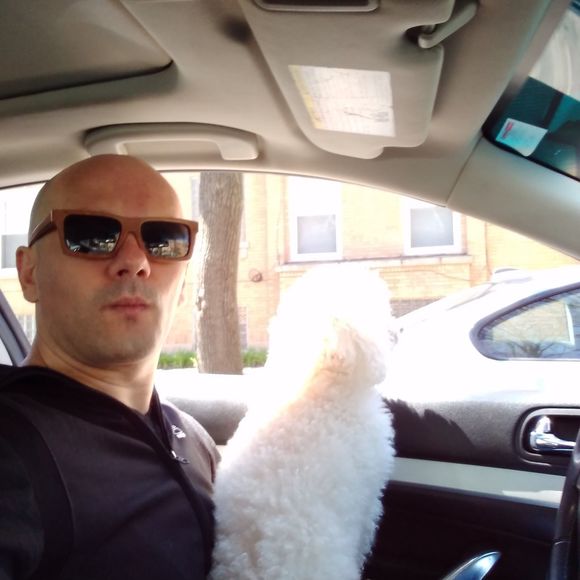 Profile Picture of Adis Cirkic (@adiscirkic11) on Poshmark
