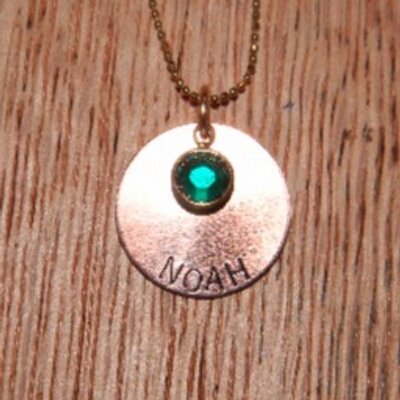 Profile Picture of Rochelle And James (@RochelleanJames) on Twitter