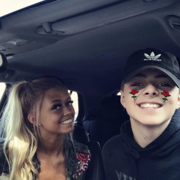 Profile Picture of Brayden Moore (@brayden_moore) on Poshmark